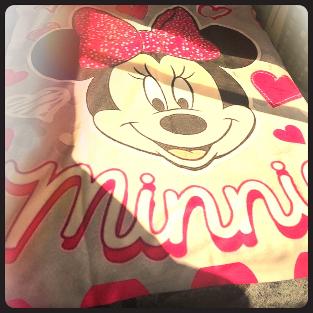 Minnie Mouse blanket